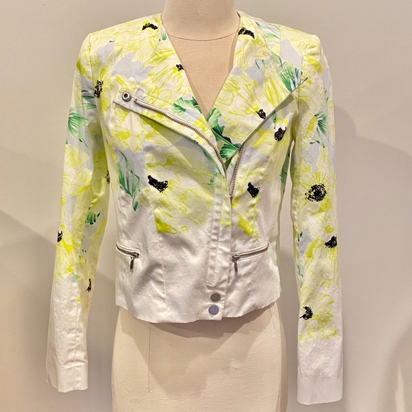FRENCH CONNECTION Floral Asymmetrical Zip Jacket - Picture 2 of 7